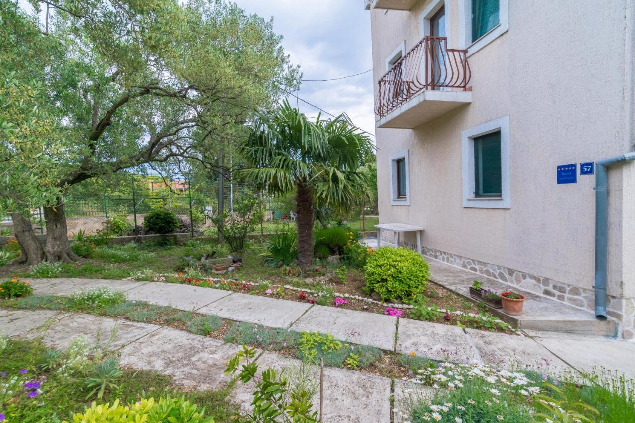 Apartments Bepina Biograd Na Moru Εξωτερικό φωτογραφία